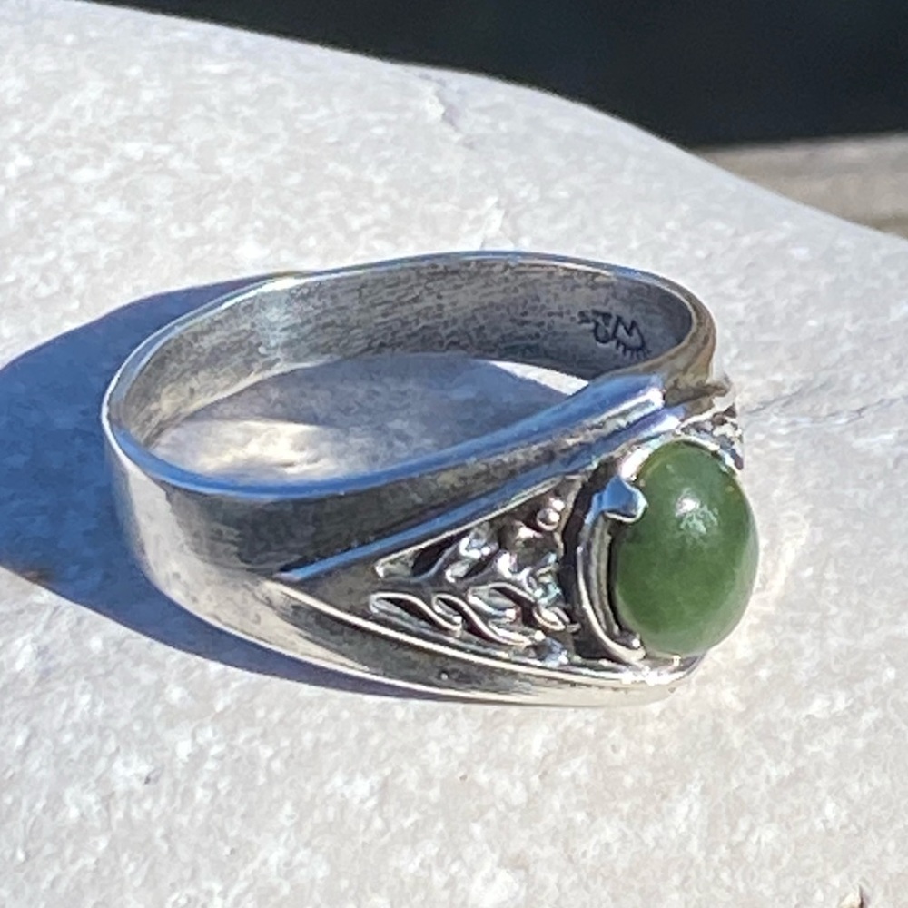 Celtic Tree of Life Ring .925 Sterling Silver w/ Genuine Jade gem made in USA - Picture 4 of 14